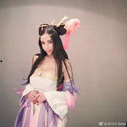 cosplay网红图片,穿越次元，演绎经典角色