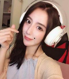 女主播谭晓彤真空视频,揭秘网络女主播的诱惑与争议