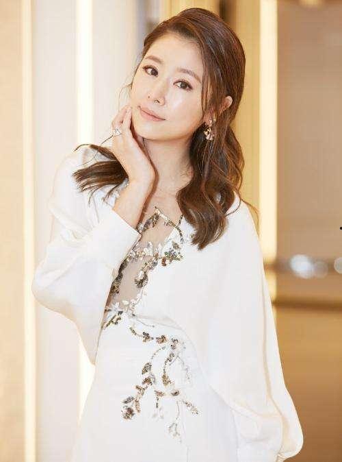 娱乐节目林心如,从还珠格格到如懿传，探寻娱乐圈的美丽蜕变