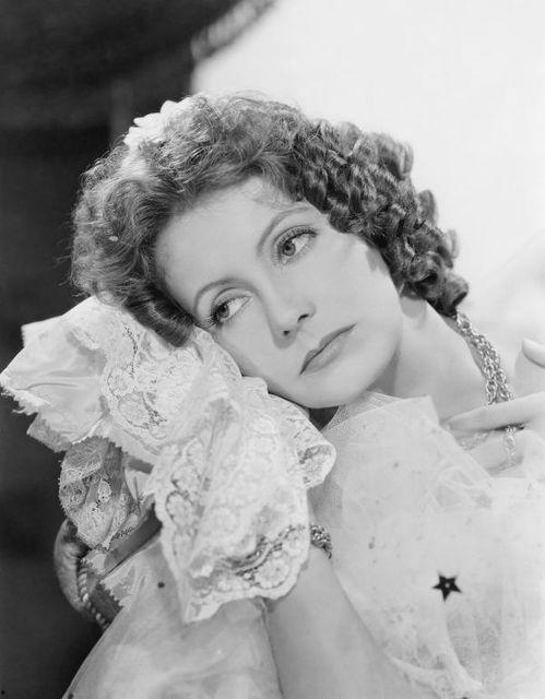 茶花女 演员表,演绎经典爱情的璀璨星光